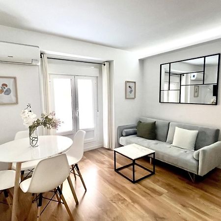 Dplace To Be - Exclusive Apartments In Historic Center Madrid Phòng bức ảnh