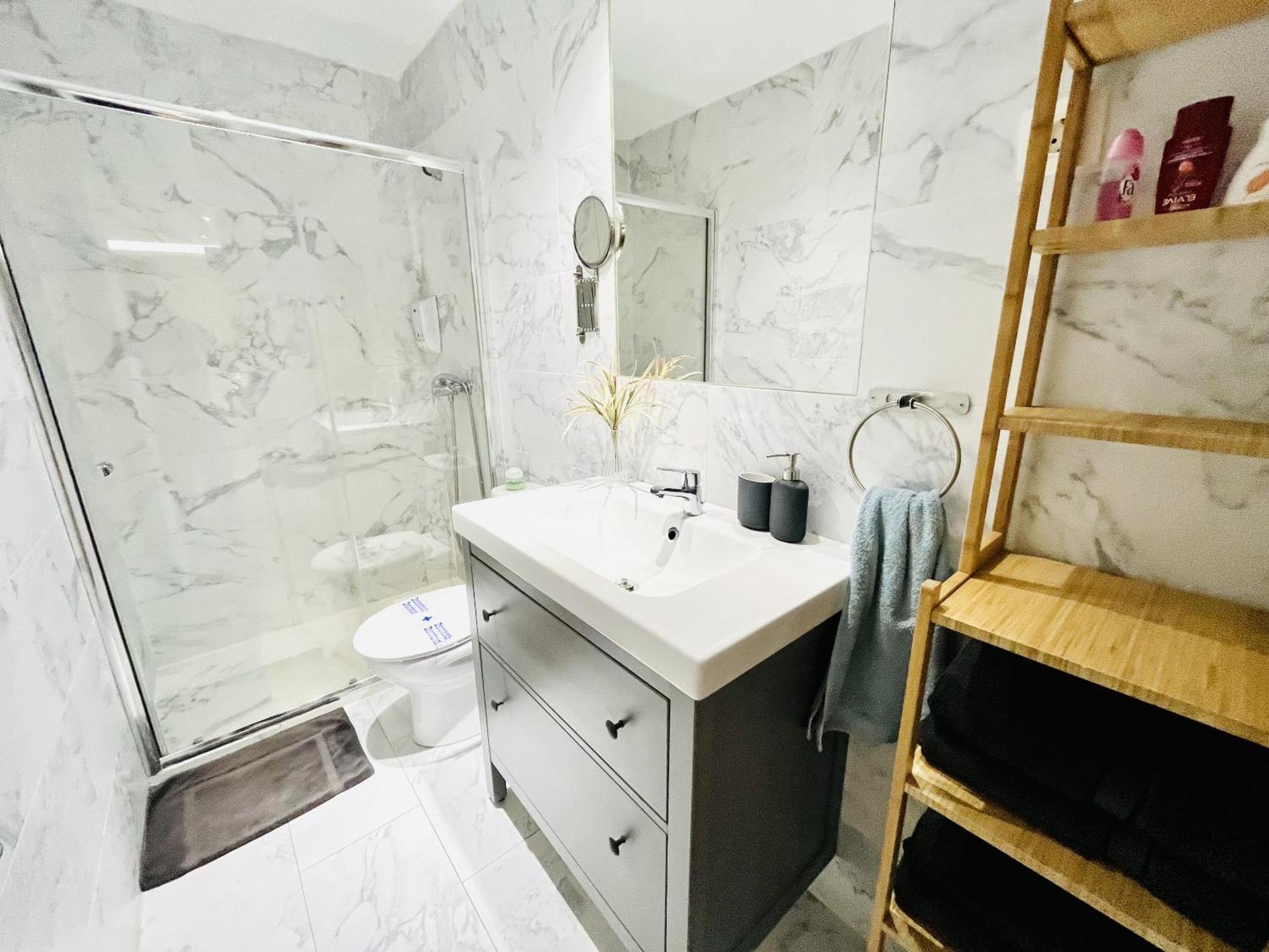 Dplace To Be - Exclusive Apartments In Historic Center Madrid Phòng bức ảnh